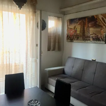 Fair And City Center Apartment Bologna