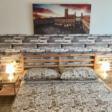 Fair And City Center Apartment